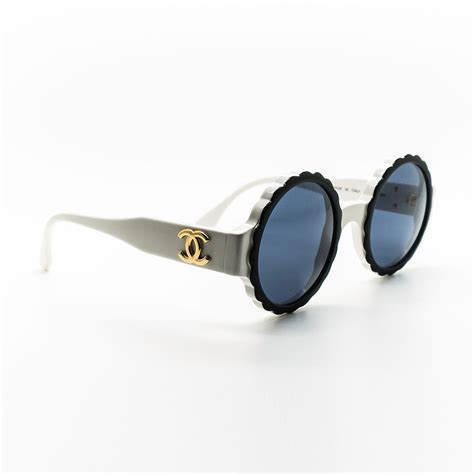 chanel white frame sunglasses